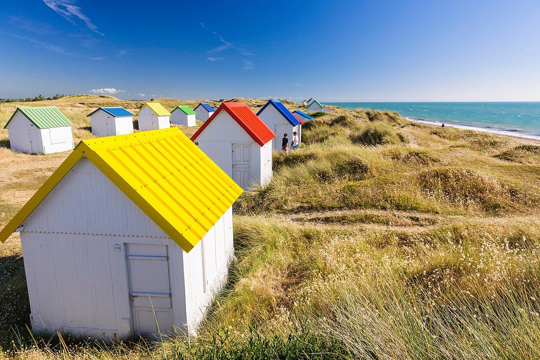 France, Manche, Cotentin, Gouville sur Mer, beach cabins