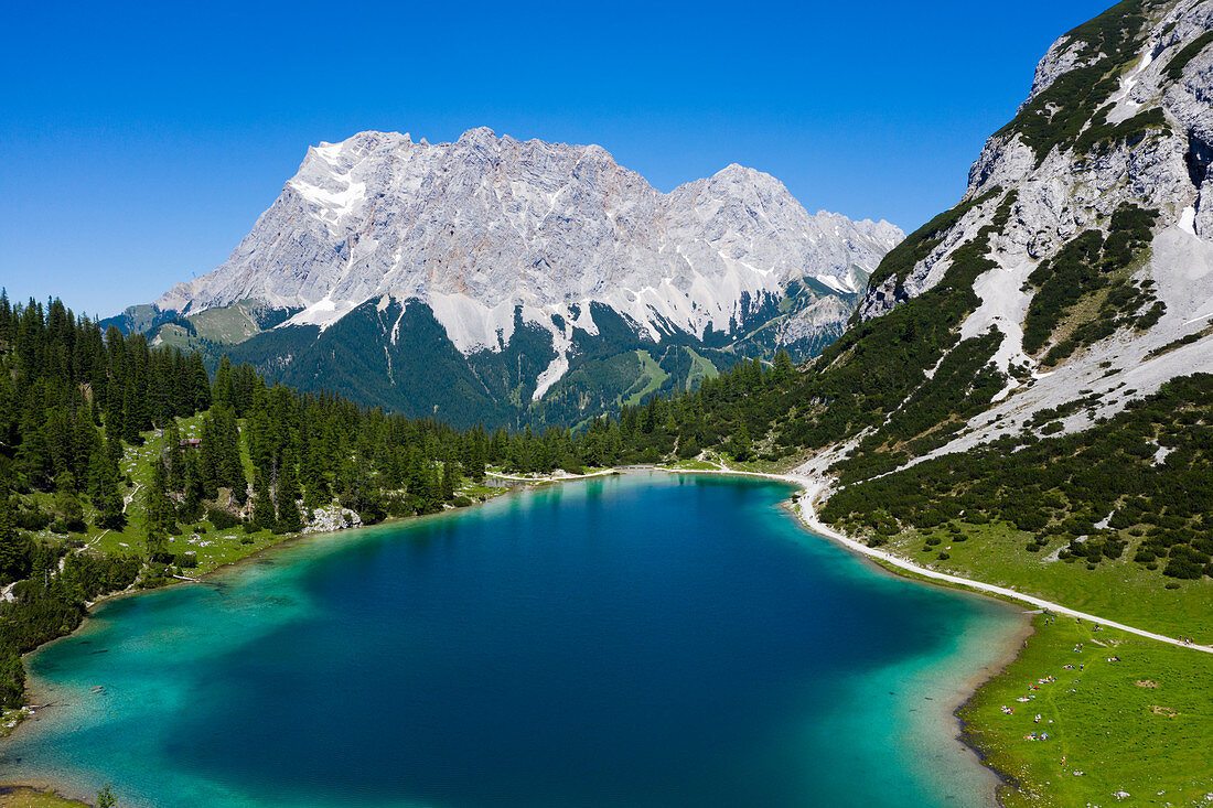 Seebensee with a view of the Zugspitze, Ehrwald, Tyrol, Austria