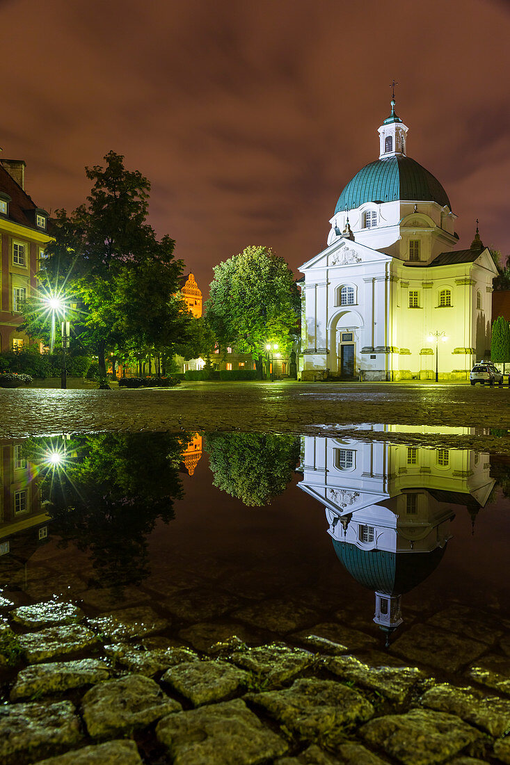 Benediktinerkloster und Kirche St. Kasimir, Neuer Marktplatz, Altstadt, Warschau, Polen, Europa