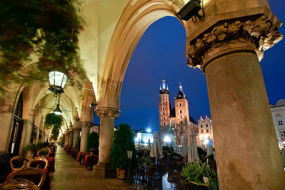 Cafes in der Innenstadt von Krakau, Polen