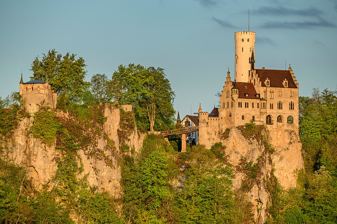 Schloss Lichtenstein, Schwäbische Alb, Baden-Württemberg, Deutschland