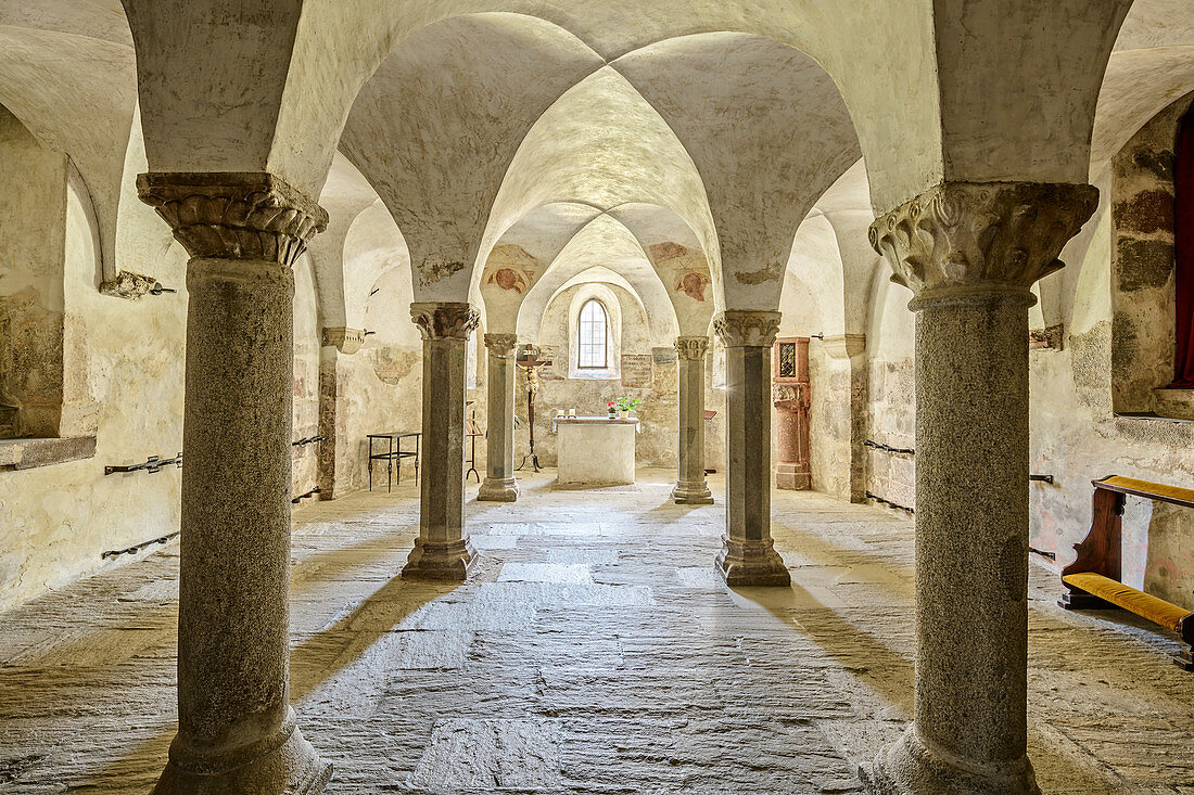 Krypta der Stiftskirche Innichen, Romanik, Innichen, Pustertal, Dolomiten, Südtirol, Italien