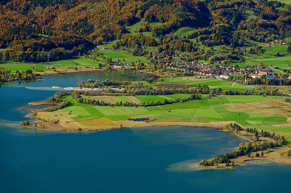 Deep view of Kochelsee and Schlehdorf with Schlehdorf Monastery, Rabenkopf, Bavarian Alps, Upper Bavaria, Bavaria, Germany