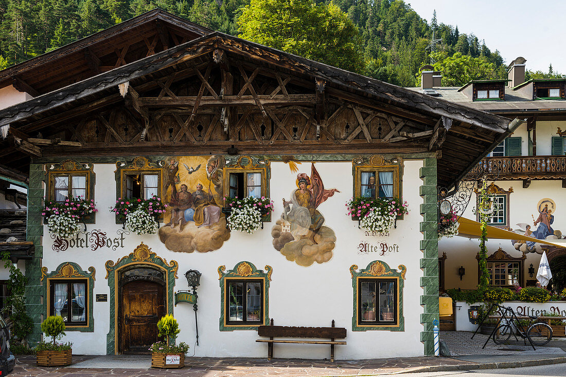 Lüftlmalerei, Hotel zur Post, Wallgau, Werdenfelser Land, Oberbayern, Bayern, Deutschland