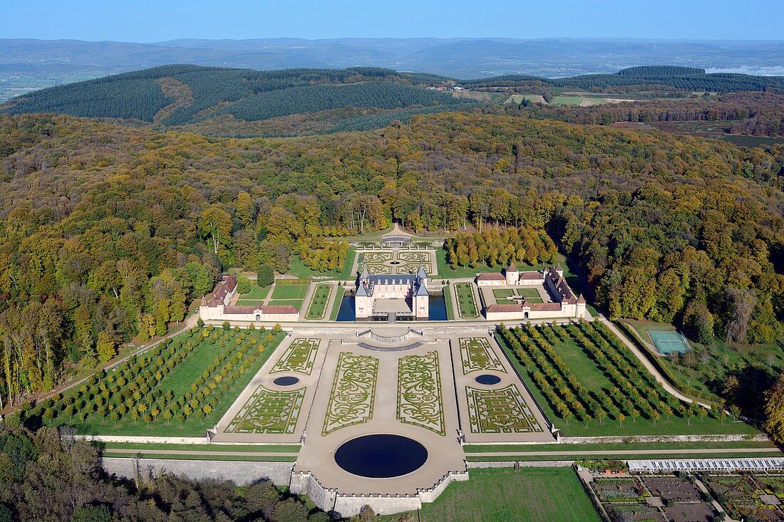 Frankreich, Saone et Loire, Broye, die Burg von Montjeu (Luftaufnahme)