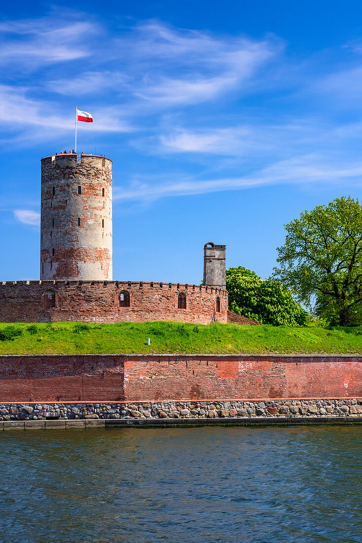 Historic Wisloujscie fortress builded as a wooden structure in 1433 and rebuilded in gothic brick style in 1482. Museum. Martwa Wisla river. Gdansk, Main City, Pomorze region, Pomorskie voivodeship, Poland, Europe