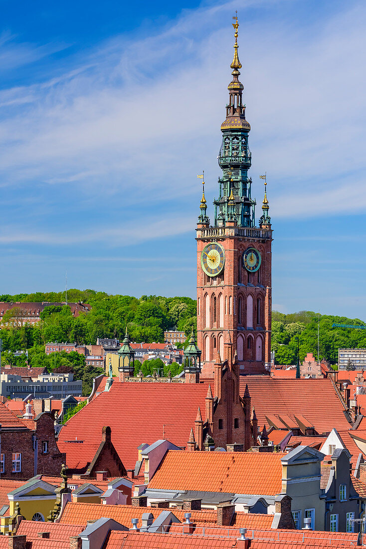 Altstadt, Häuser in der Nähe der Dlugi Targ Straße (Langer Markt), Turm des Rathauses, Danzig, Polen, Europa
