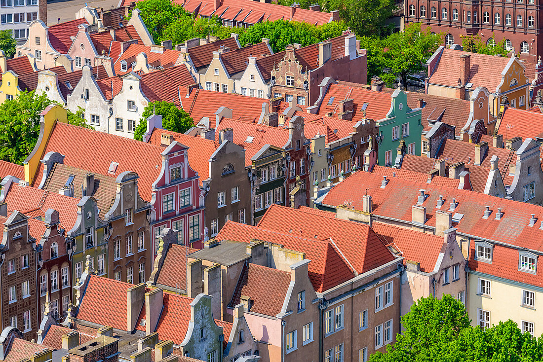 Häuser in der Dluga Straße (Langgasse), Blick vom Turm der Marienkirche (Mariacki-Kirche), Danzig, Polen, Europa