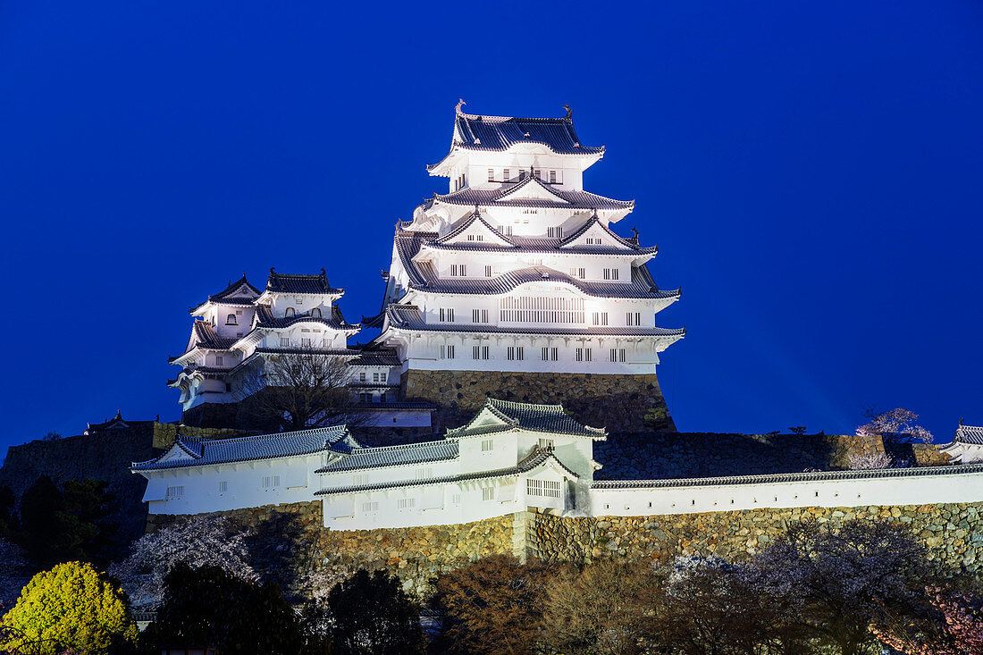 Die Burg Himeji aus dem 17. Jahrhundert, UNESCO-Weltkulturerbe, Präfektur Hyogo, Honshu, Japan, Asien