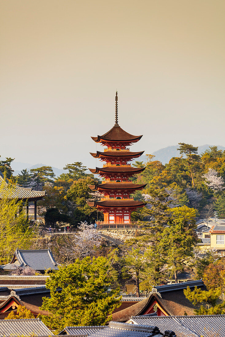 Komyoin five story pagoda, UNESCO World Heritage Site, Miyajima Island, Hiroshima Prefecture, Honshu, Japan, Asia