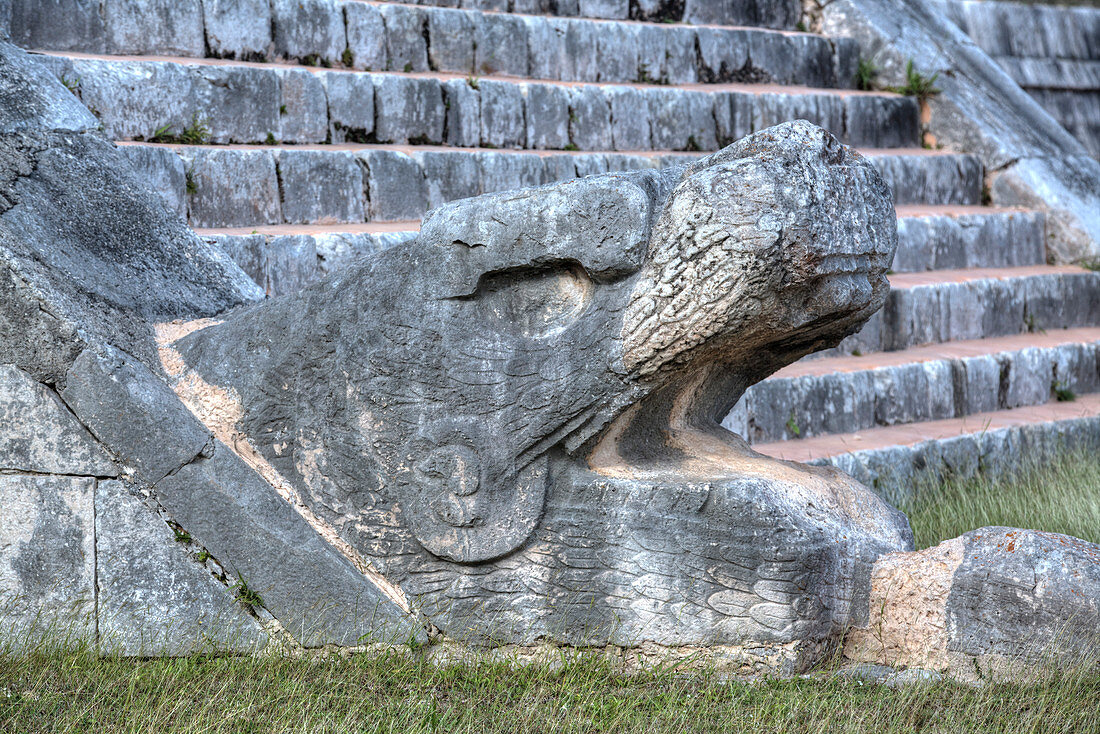 Serpent Head, El Castillo, Chichen Itza, UNESCO World Heritage Site, Yucatan, Mexico, North America