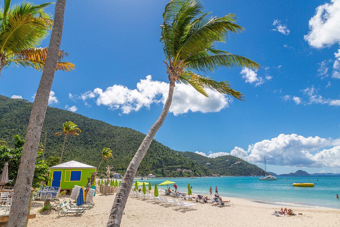 Blick auf Cane Garden Bay Beach, Tortola, Britische Jungferninseln, Westindische Inseln, Karibik, Mittelamerika