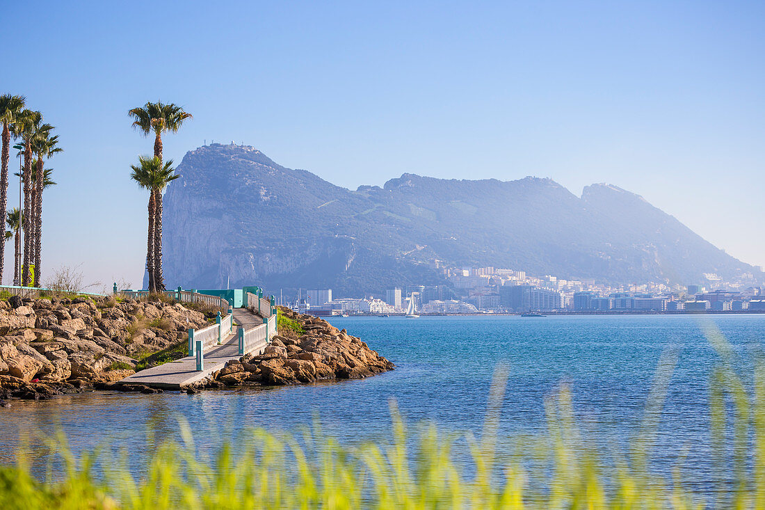 Blick auf den Felsen von Gibraltar, Gibraltar, Europa