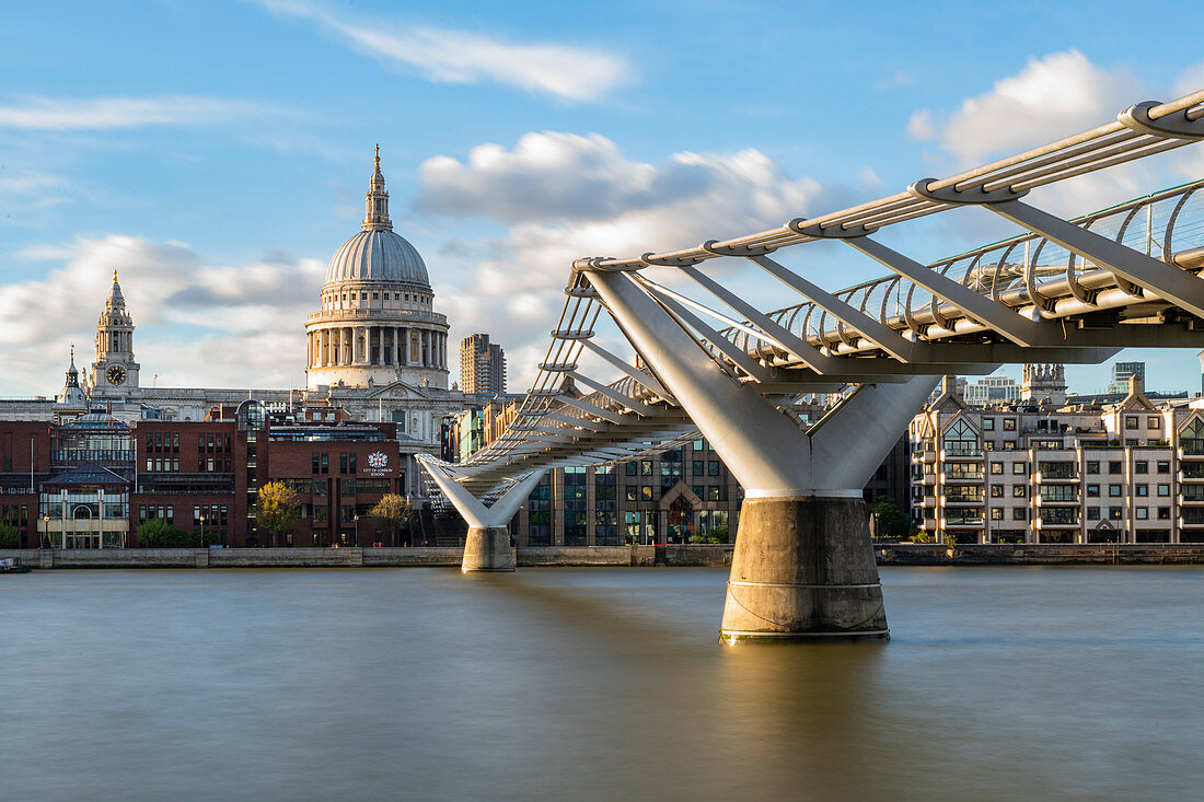 Millennium bridge and St. Paul's Cathedral, London, England, United Kingdom, Europe