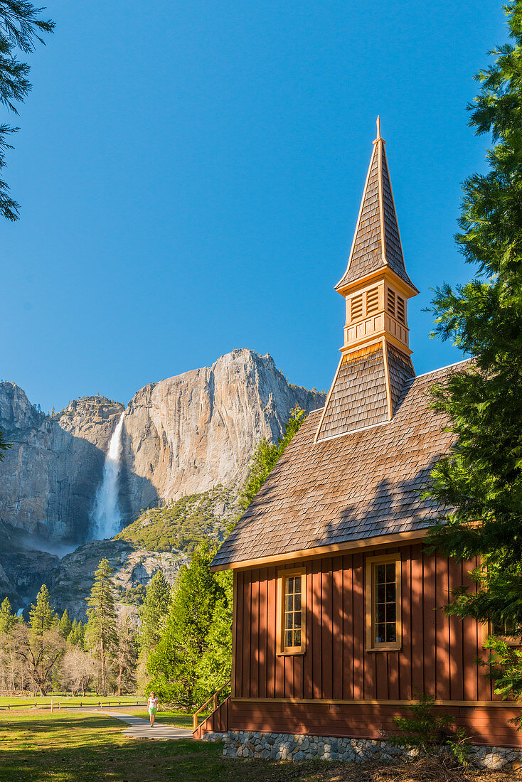 Yosemite Valley Chapel, Yosemite National Park, UNESCO World Heritage Site, California, United States of America, North America