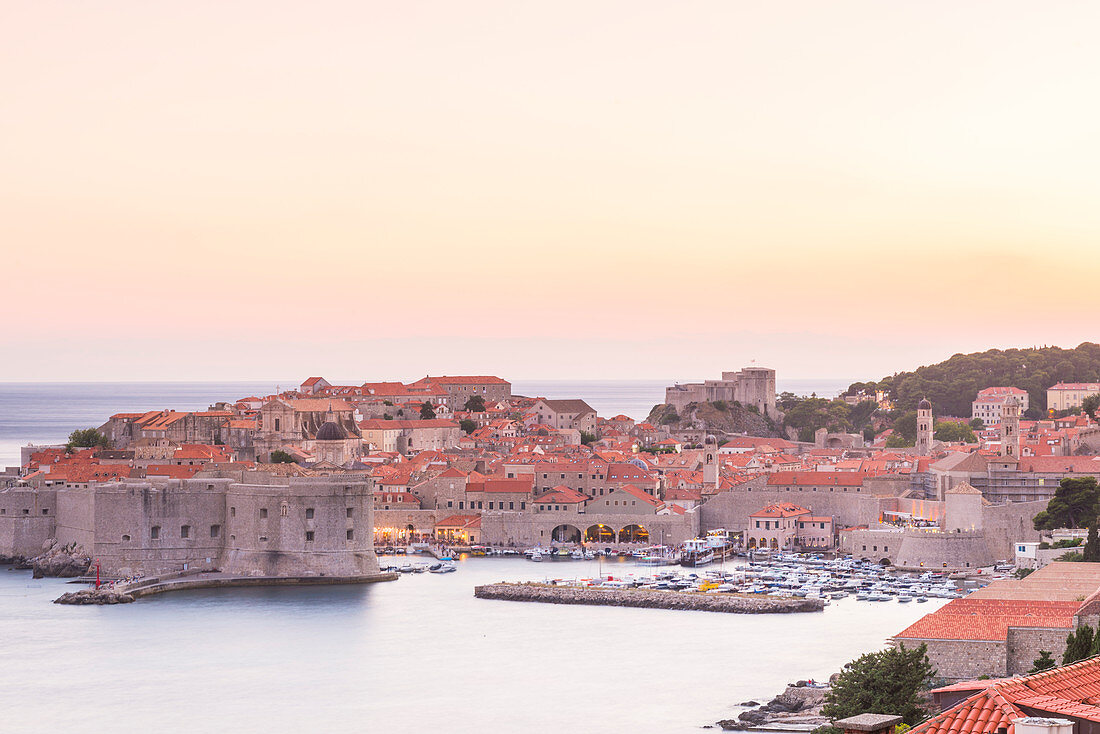 Dusk over the old town, UNESCO World Heritage Site, Dubrovnik, Croatia, Europe