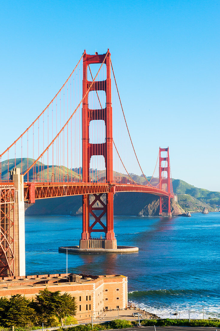 Golden Gate Bridge, San Francisco, California, United States of America, North America