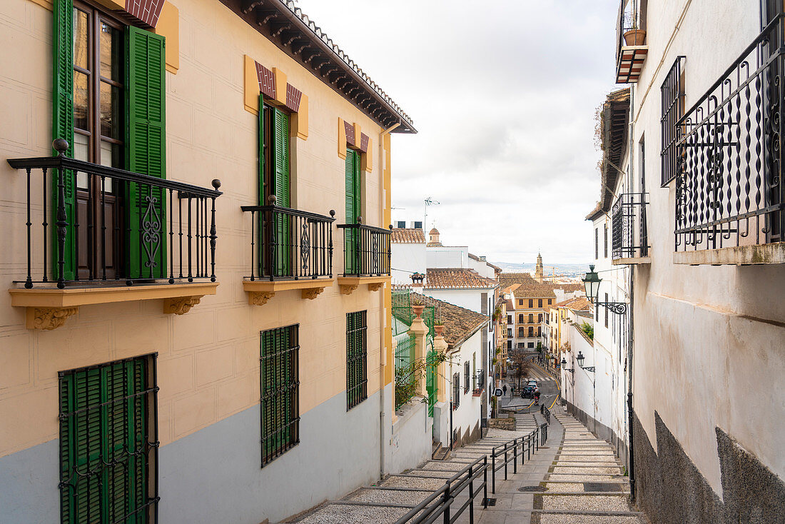 Realejo-San Matias, the historic neighbourhood beneath the Alhambra palace, Granada, Andalucia, Spain, Europe