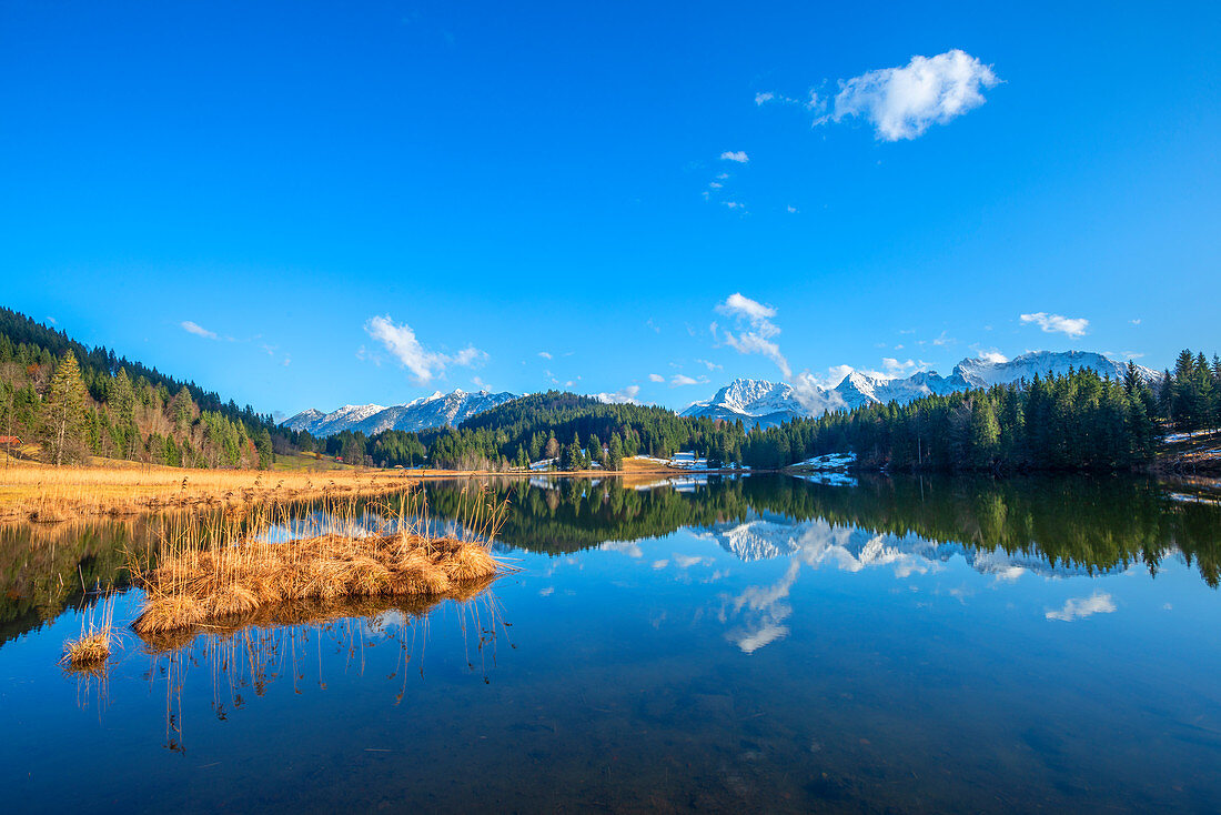 Geroldsee mit Karwendel, Krün bei Garmisch-Partenkirchen, Werdenfelser Land, Bayern, Deutschland