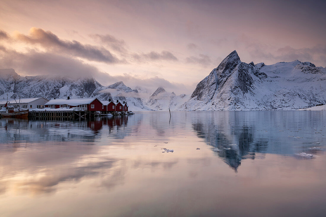 Hamnoy fishing village in winter, Hamnoy, Lofoten Islands, Nordland, Arctic, Norway, Europe