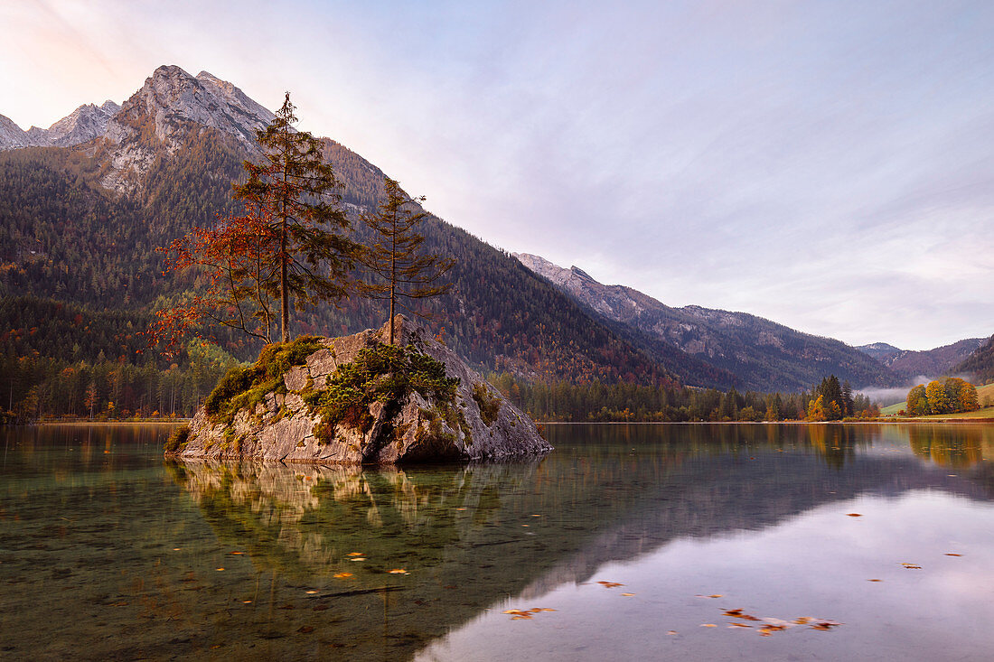 Hintersee in autumn, Berchtesgaden, Bavaria, Germany