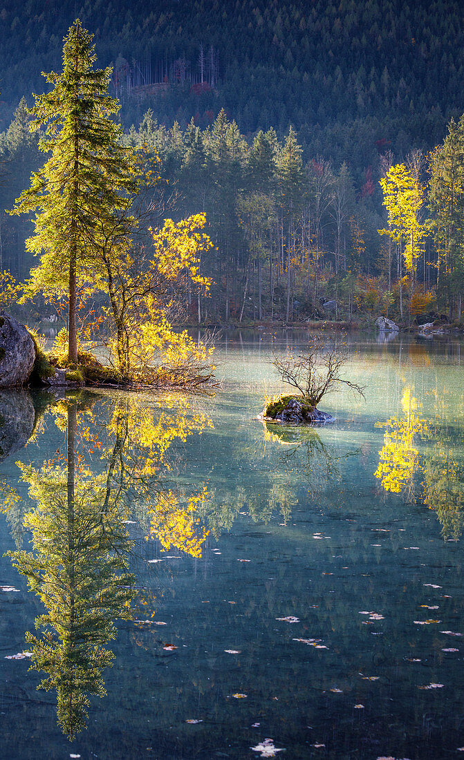 Hintersee im Herbst, Berchtesgaden, Bayern, Deutschland