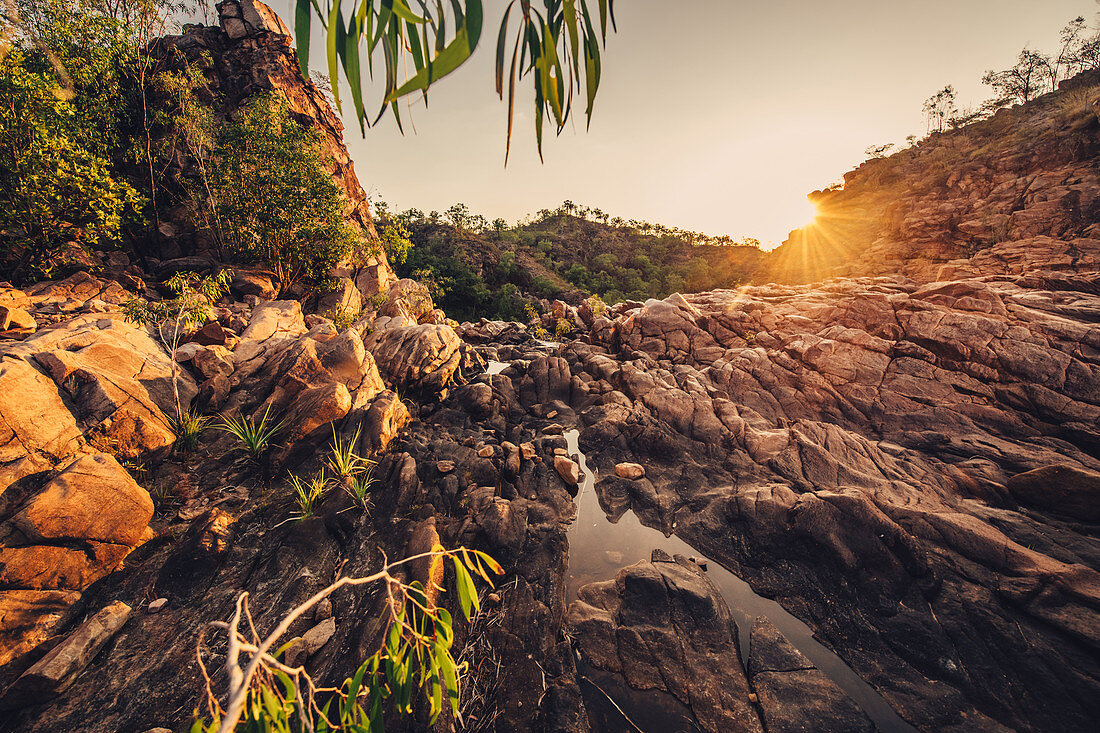 Wasserfälle Edith Falls im Nitmiluk National Park, Northern Territory, Australien, Wasserfall bei Sonnenuntergang