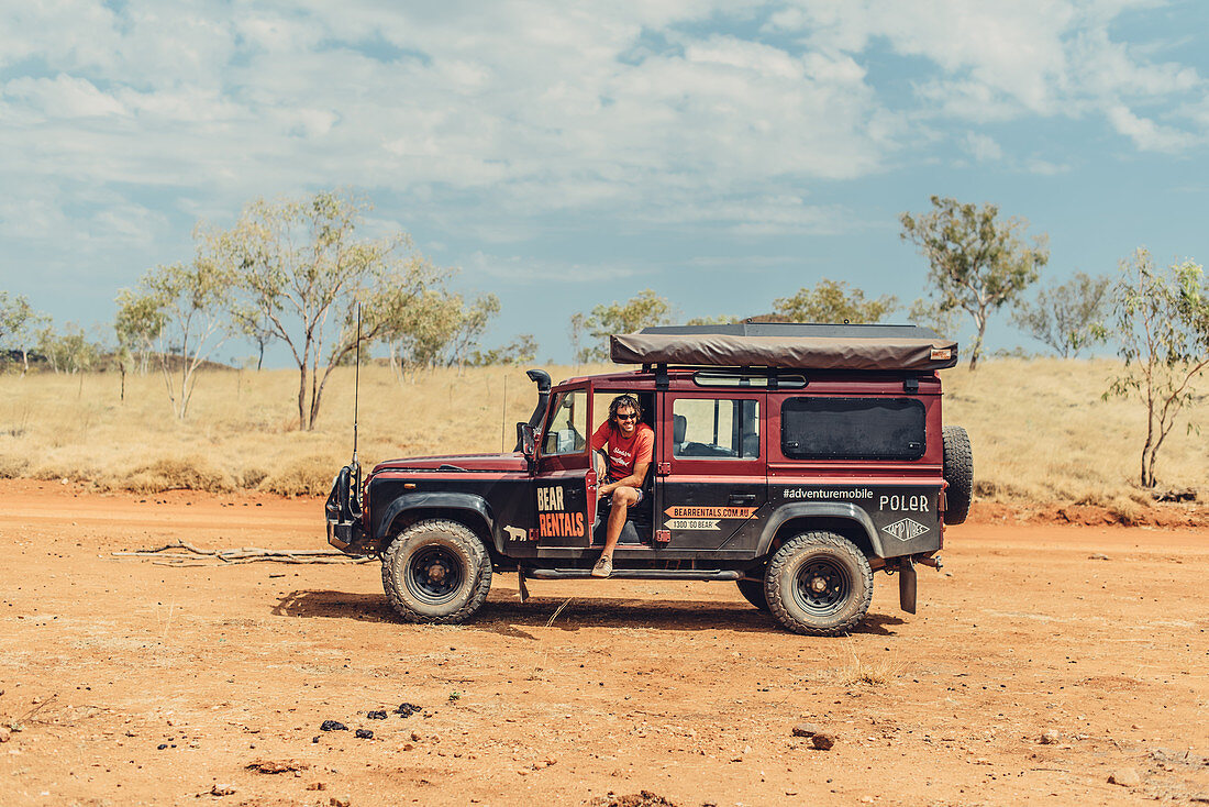 Geländewagen im Purnululu-Nationalpark in Westaustralien, Ozeanien