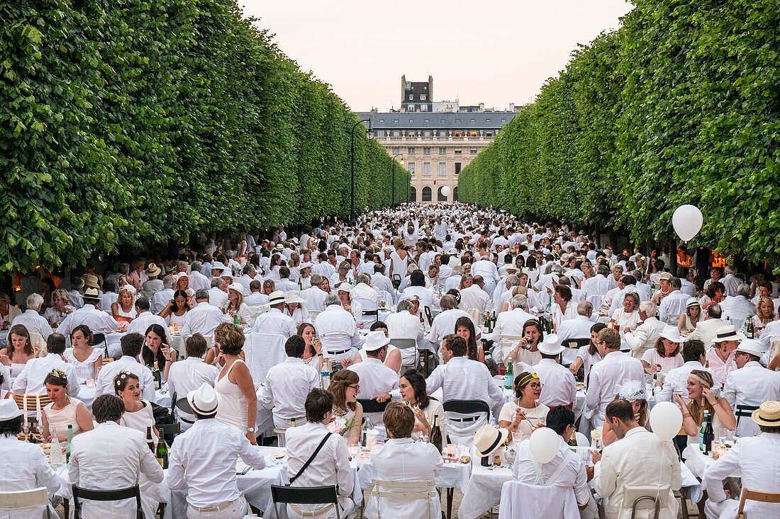France, Paris, Palais Royal (Royal Palace), the Dinner in White takes place in a secret place, revealed in the last moment a Thursday in June