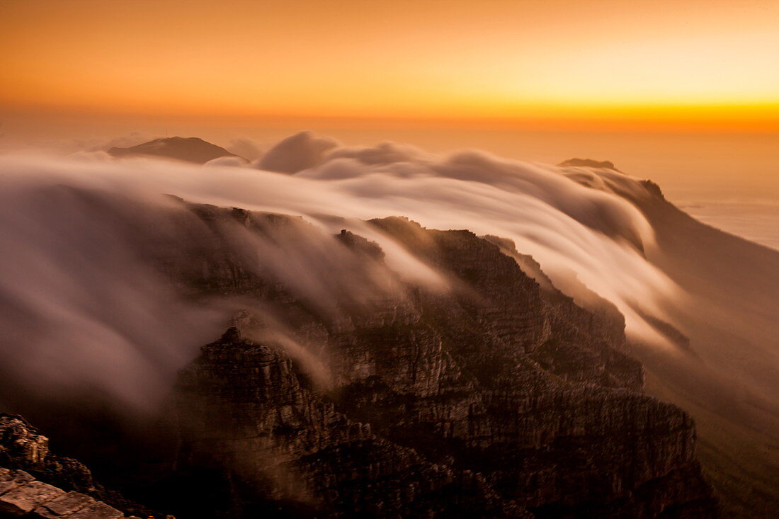 Wolken über dem Tafelberg, Kapstadt, Südafrika, Afrika
