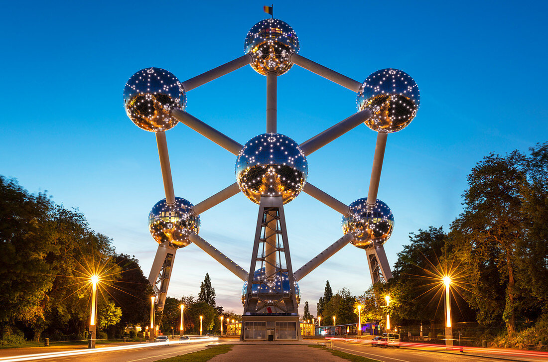 Atomium Brüssel bei Nacht, Square de l'Atomium, Boulevard de Centaire, Brüssel, Belgien, Europa