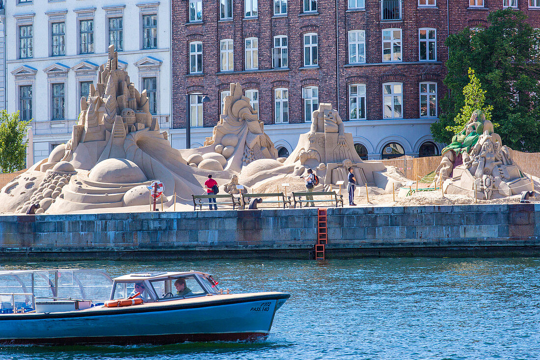 Havnegade Harbour Promenade. Festival of sand sculptures, Copenhagen, Zealand, Denmark