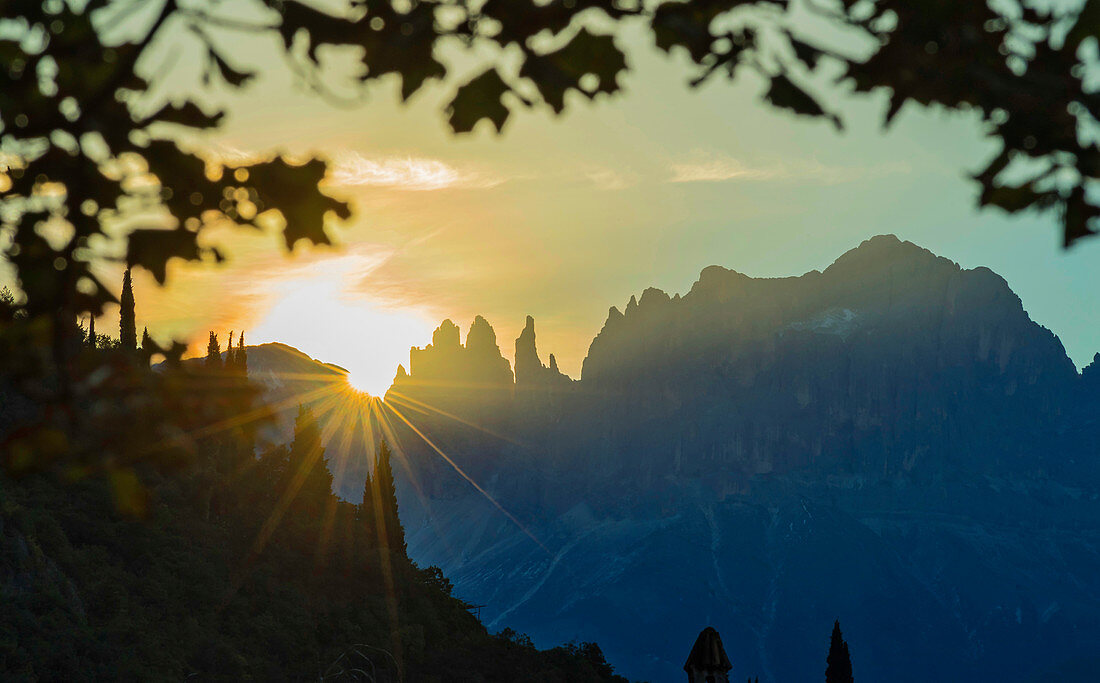Sunrise at the Rose Garden, Dolomites, UNESCO World Heritage Site, South Tyrol, Italy