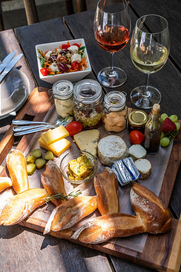Picnic at Groot Constantia Winery, Constantia, Cape Town, South Africa, Africa