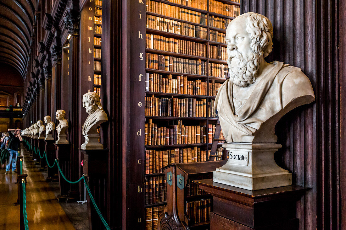 Das Trinity College Dublin, Universität aus dem 16. Jahrhundert, Dublin, Irland