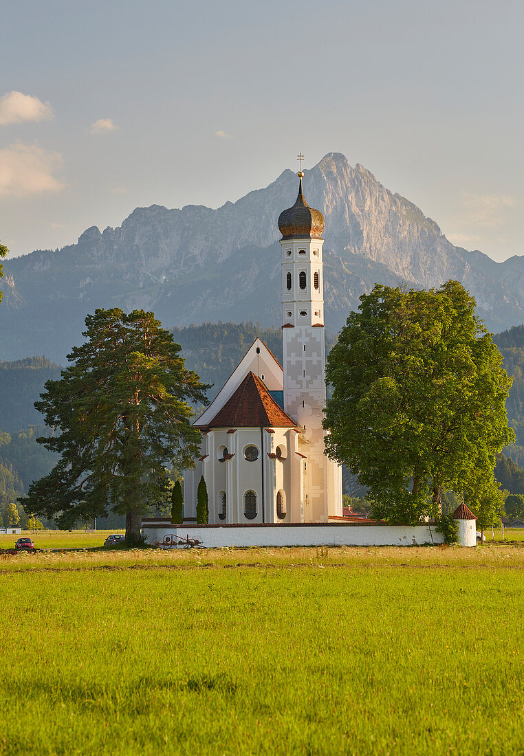 View of St. Coloman, Schwangau municipality, Ammer Mountains, Ostallg? U, Bavaria, Germany, Europe