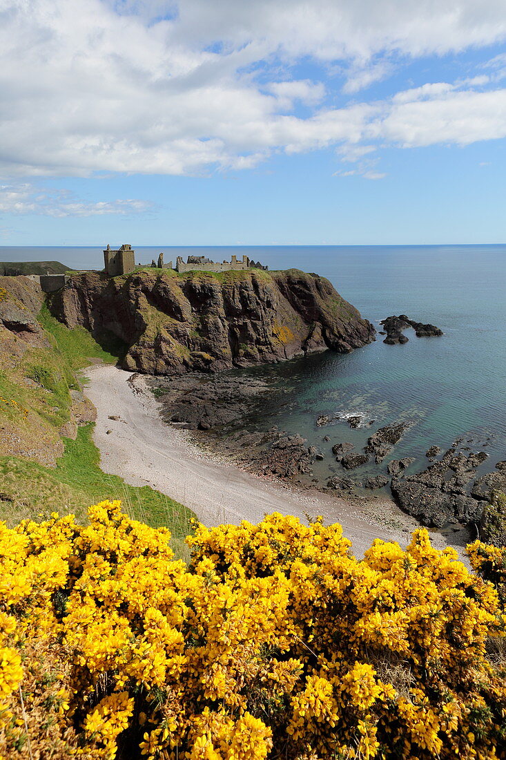 Dunnottar Castle, at Stoneheaven, Aberdeenshire