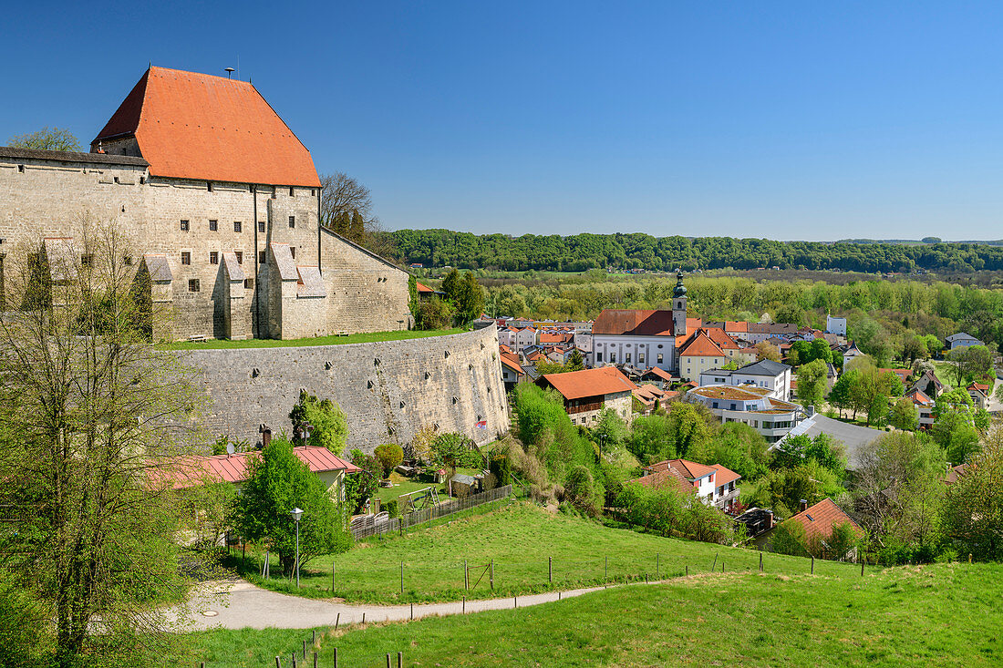 Tittmoning Castle, Tittmoning, Benediktradweg, Upper Bavaria, Bavaria, Germany