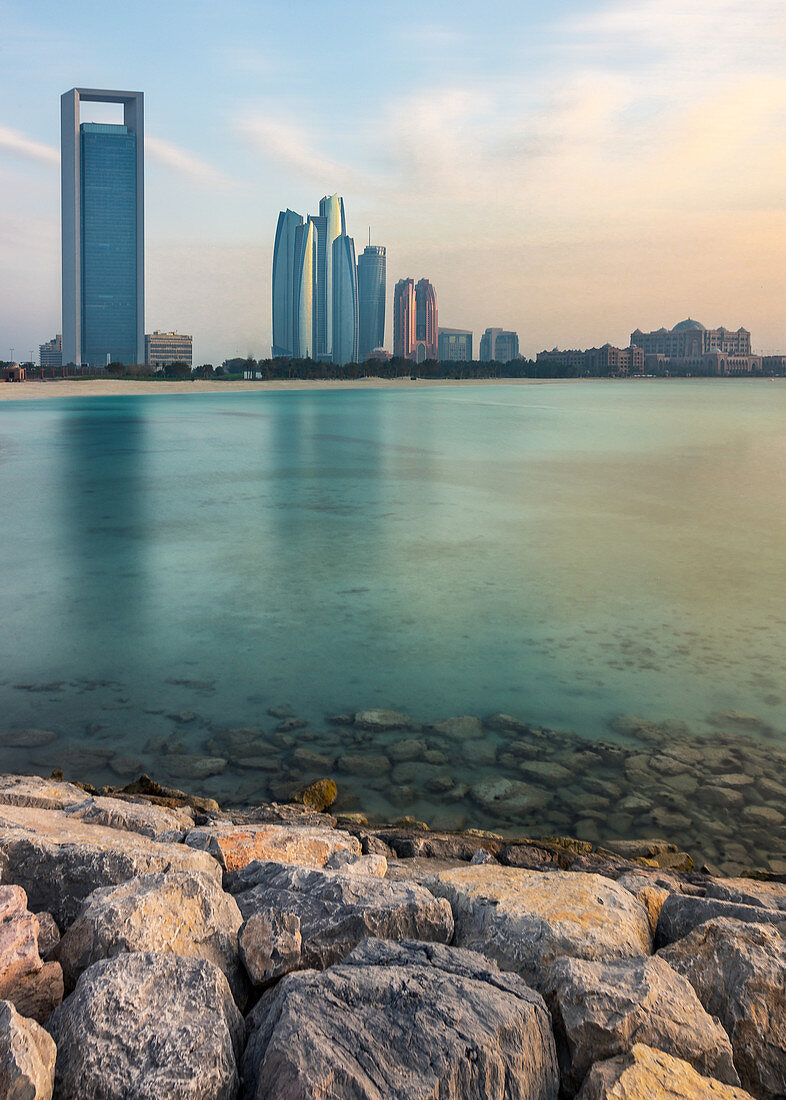 Blick auf das Emirates Palace in Abu Dhabi, VAE