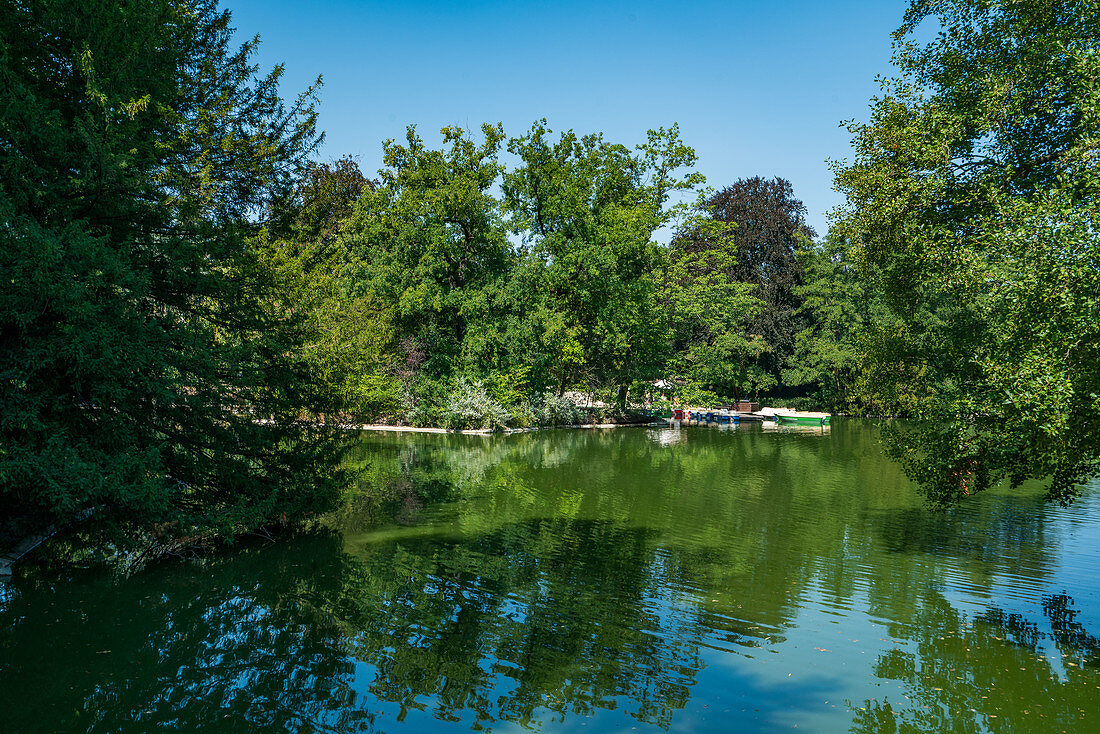 Kleiner See im Palmengarten in Frankfurt am Main, Deutschland