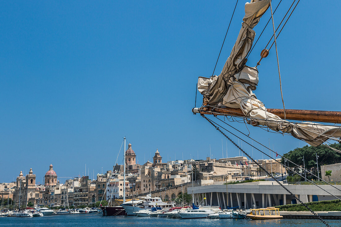 Am Hafen von Senglea, Malta