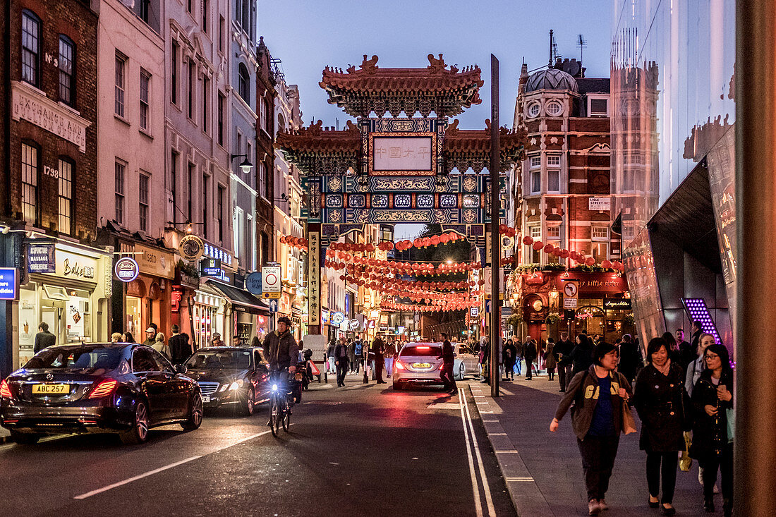 Die berühmte China Town in London, Großbritannien. Es befindet sich in der City of Westminster und der Bezirk hat mehr als 80 authentische chinesische Restaurants.