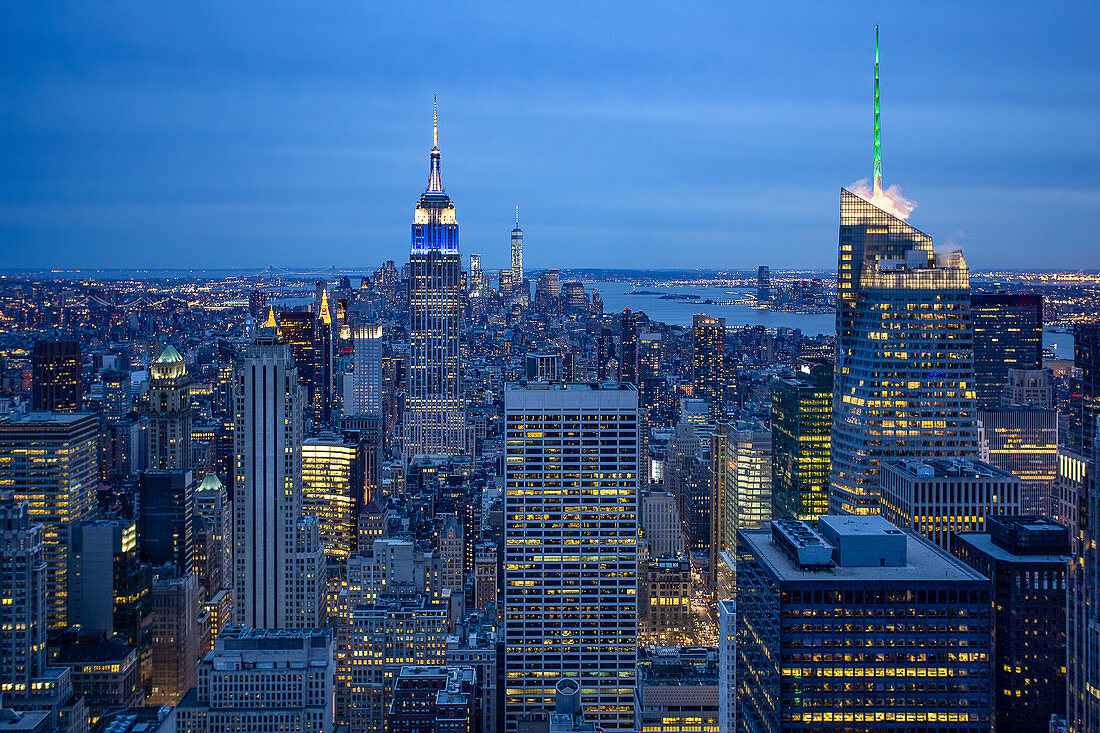 Blick auf Manhattan und das Empire State Building, New York City, USA