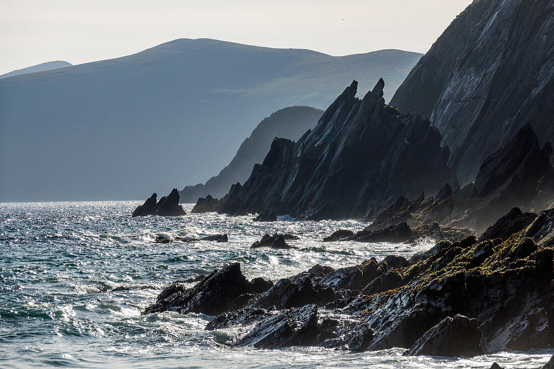 Coumeenoole Bay an der Dingle Halbinsel, Grafschaft Kerry, Irland