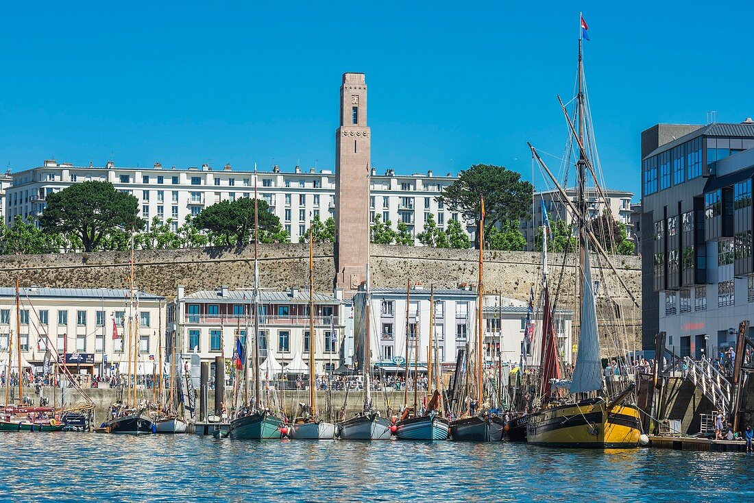 France, Finistere, Brest, the fishing port in the commercial port at the foot of the Tour Rose (memorial built by the American Battle Monuments)