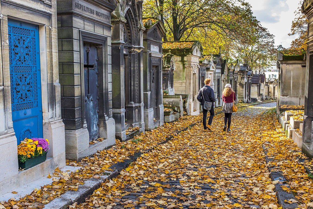 France, Paris, Pere Lachaise cemetery, the largest cemetery in the city of Paris and one of the most famous in the world
