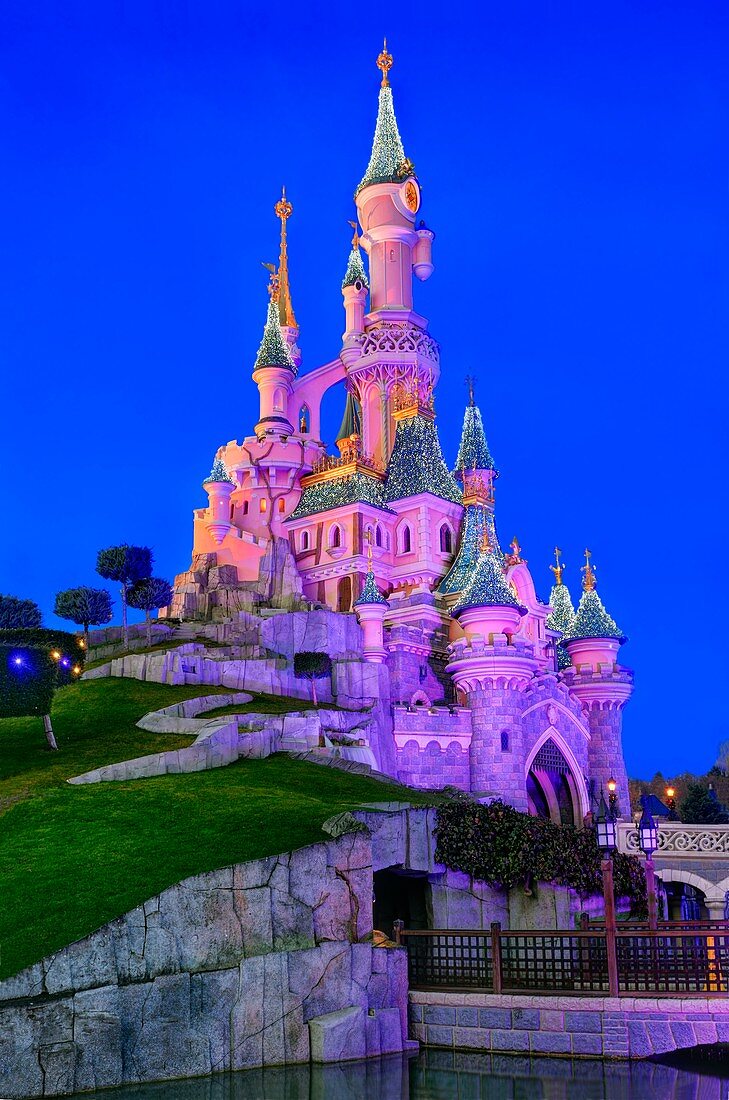 France, Seine-et-Marne, attraction park of Disneyland