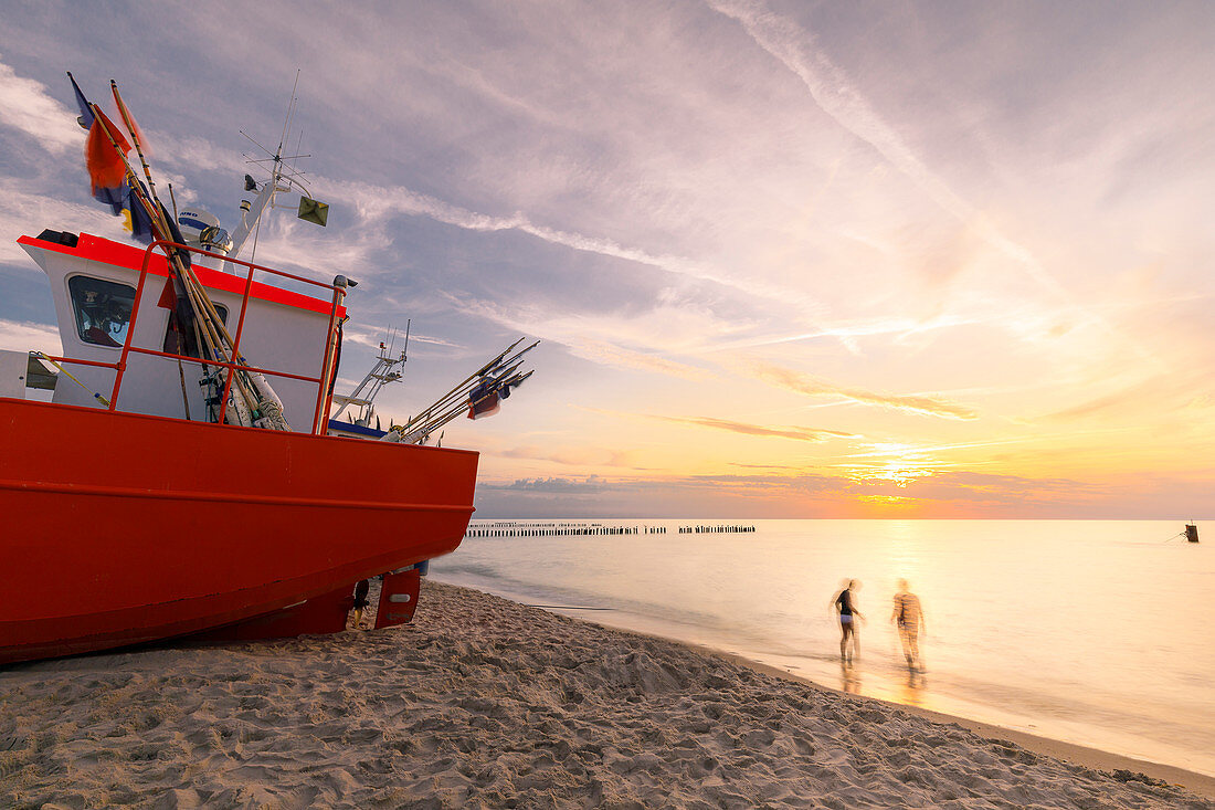 Strand von Uniescie an der Ostsee, Westpommern, Polen