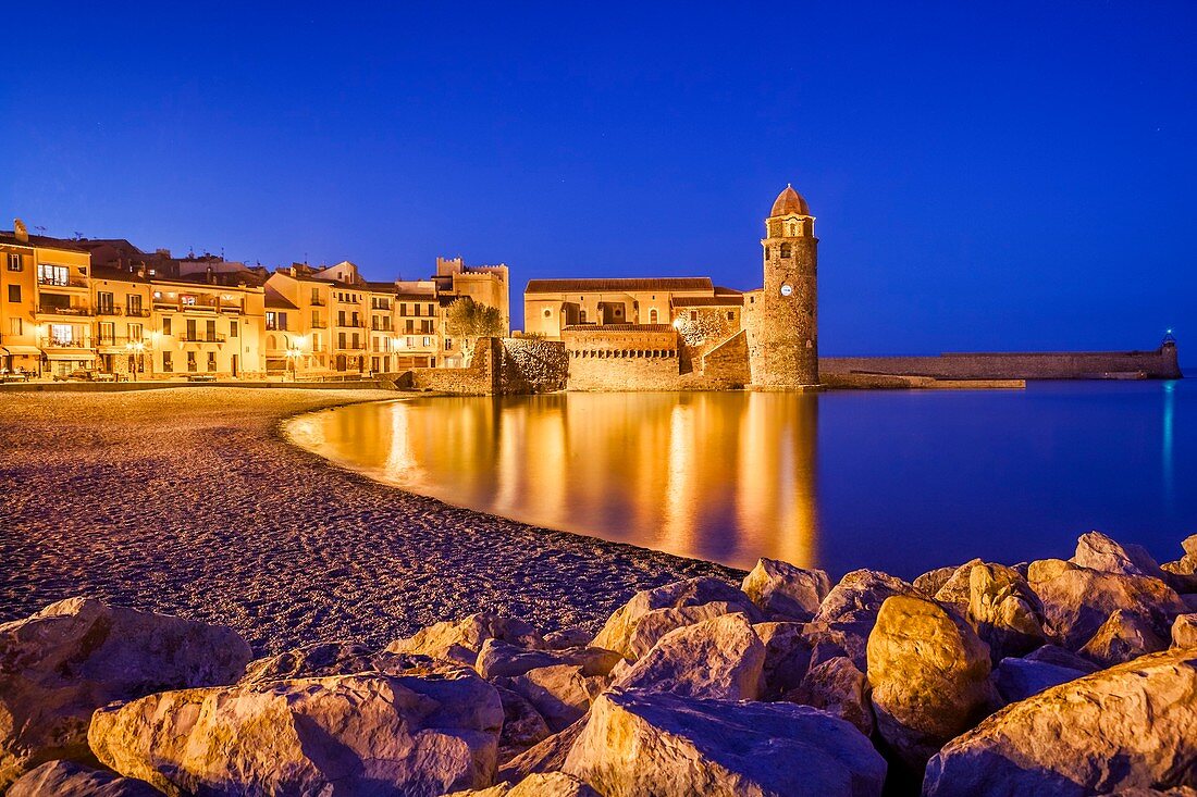 Frankreich, Pyrénées-Orientales, Collioure bei Nacht