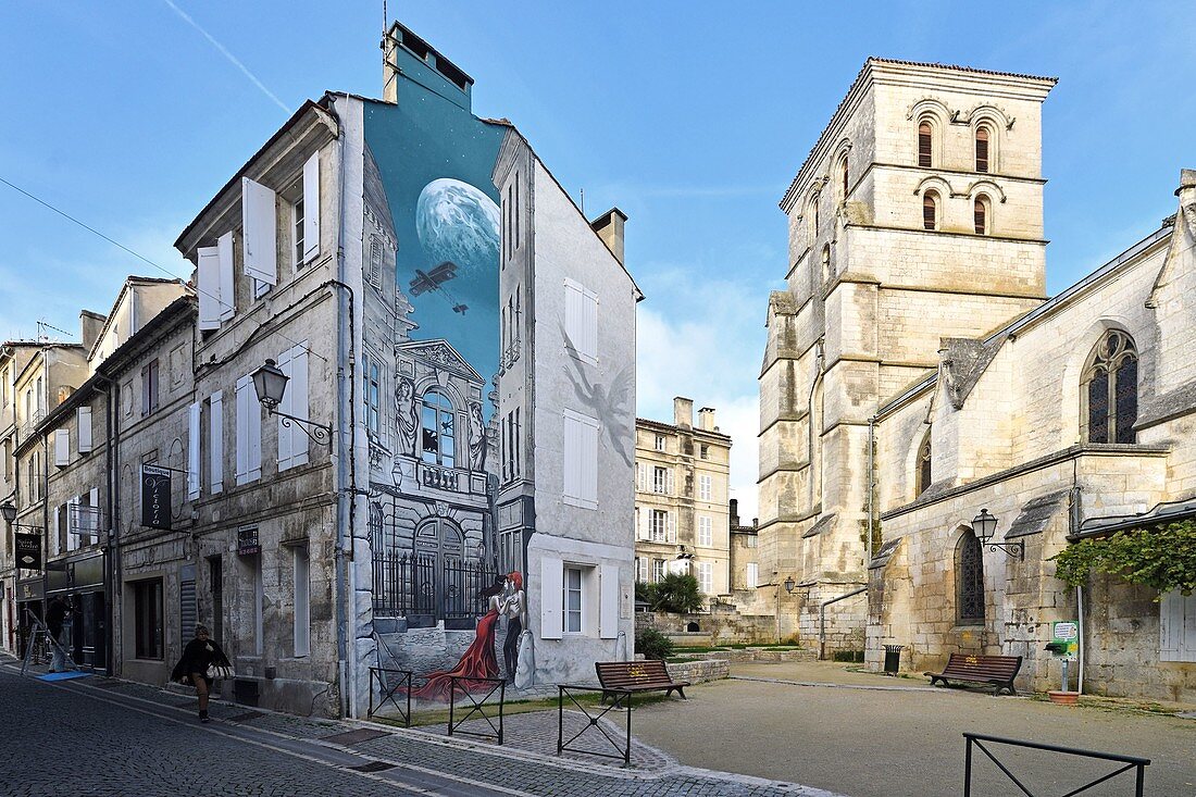 France, Charente, Angouleme, painted walls walk, St Andre church, mural memoirs of the 20th century of Yslaire